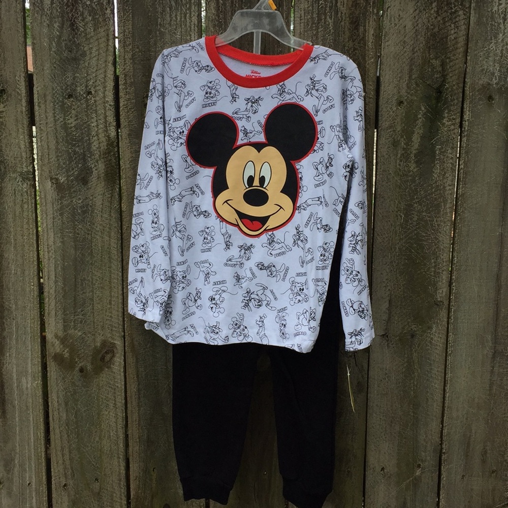 Mickey Mouse Set By Disney, Boys Sz 7, NWT